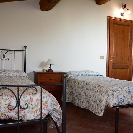 Agriturismo Podere Casalone Limite Екстер'єр фото